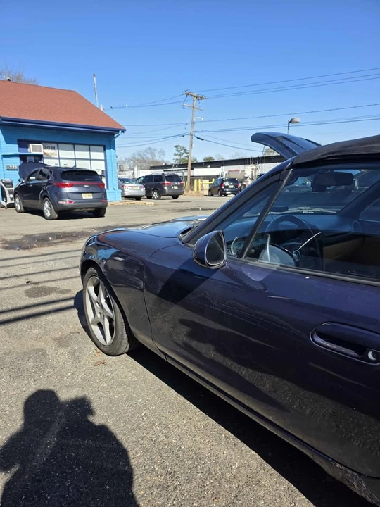 2001 Mazda NB MX-5 Miata - Image 8 of 18