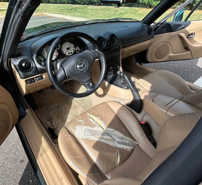 2001 Mazda NB MX-5 Miata - Image 8 of 11
