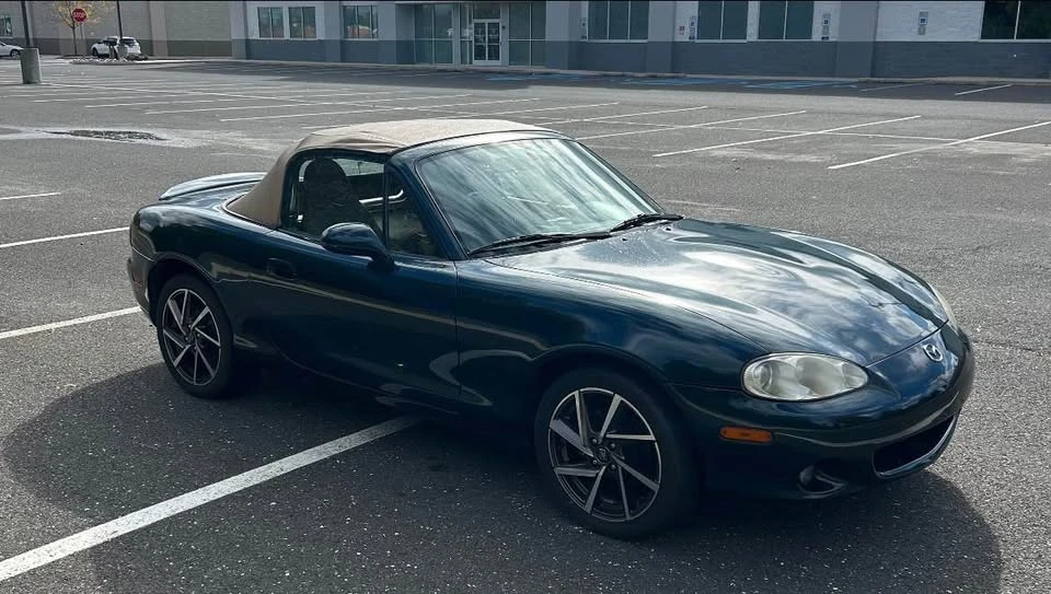 2001 Mazda NB MX-5 Miata - Image 3 of 11