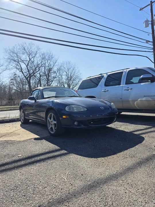 2001 Mazda NB MX-5 Miata - Image 3 of 18
