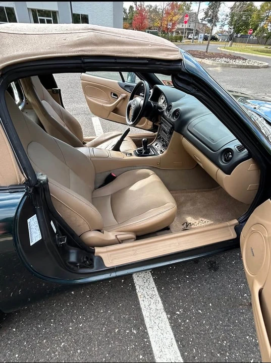 2001 Mazda NB MX-5 Miata - Image 7 of 11