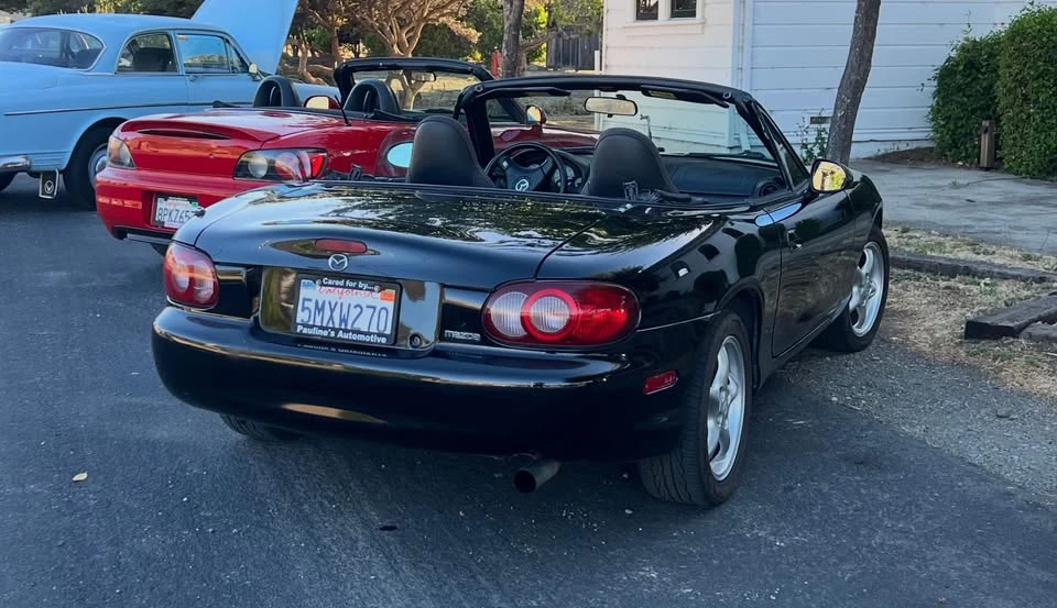 2001 Mazda NB MX-5 Miata - Image 3 of 9