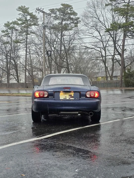 2001 Mazda NB MX-5 Miata - Image 4 of 13