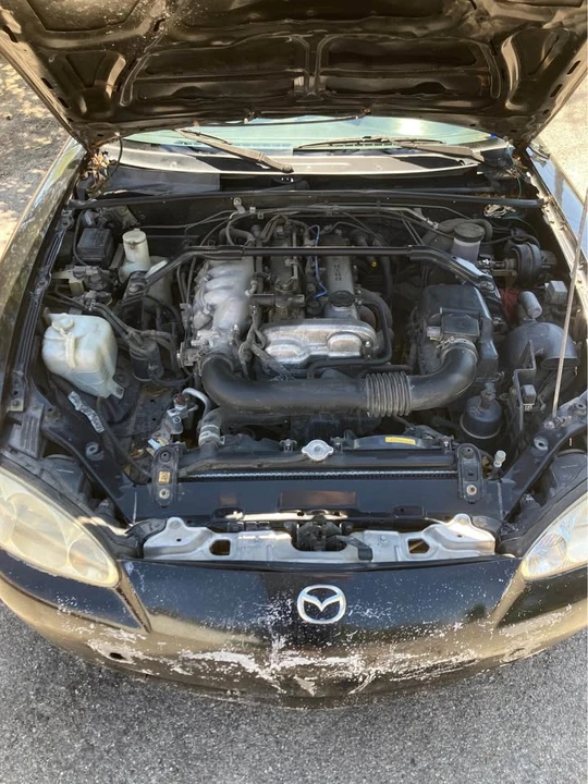 2001 Mazda NB MX-5 Miata - Image 2 of 9