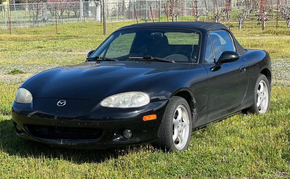 2001 Mazda NB MX-5 Miata - Image 2 of 9