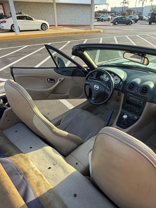 2001 Mazda NB MX-5 Miata - Image 8 of 10