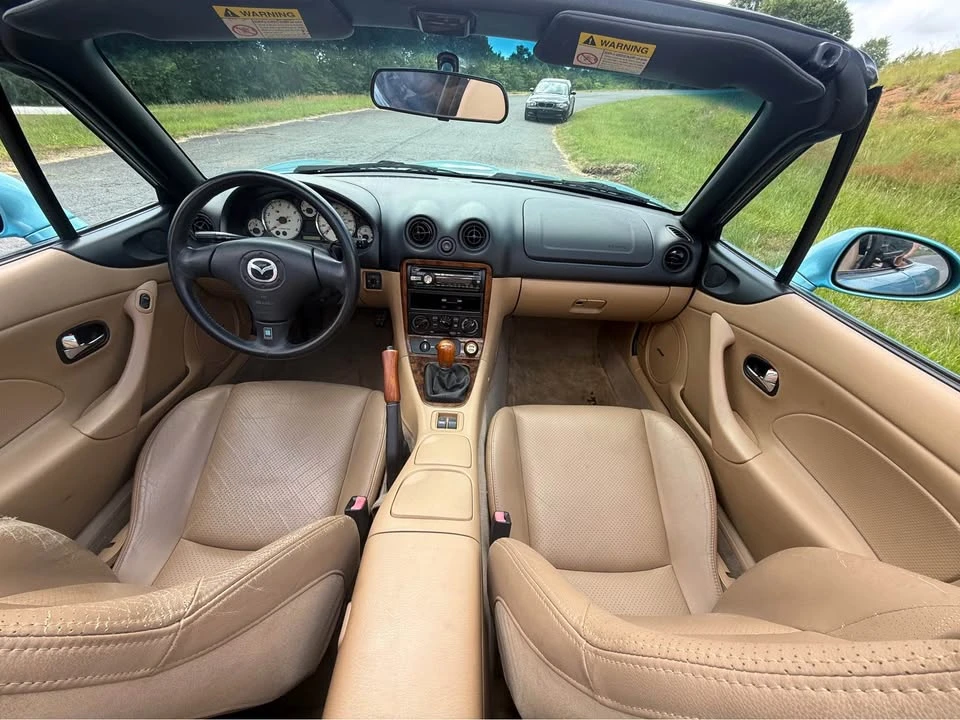 2001 Mazda NB MX-5 Miata - Image 12 of 19