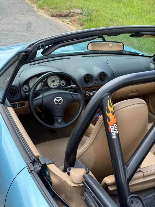 2001 Mazda NB MX-5 Miata - Image 10 of 19