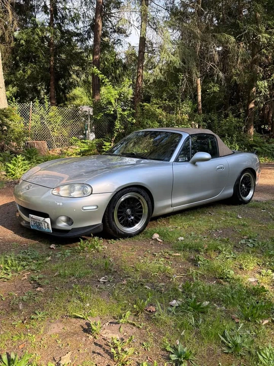 2001 Mazda NB MX-5 Miata - Image 3 of 14