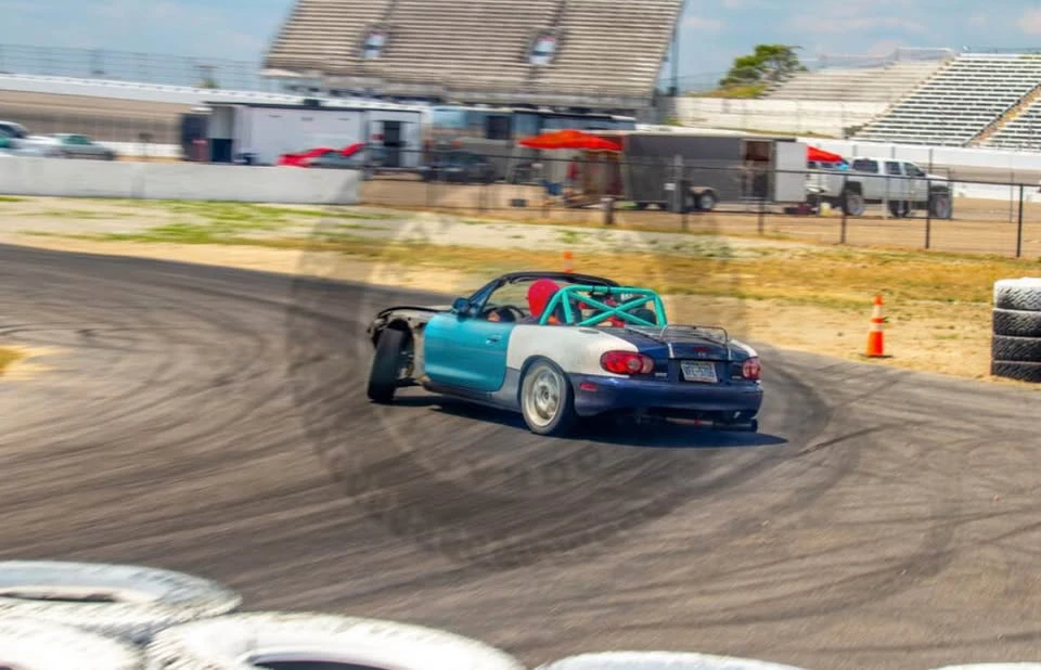 2001 Mazda NB MX-5 Miata - Image 7 of 7