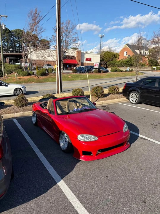 2001 Mazda NB MX-5 Miata - Image 3 of 5