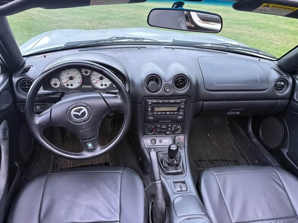 2001 Mazda NB MX-5 Miata - Image 9 of 16