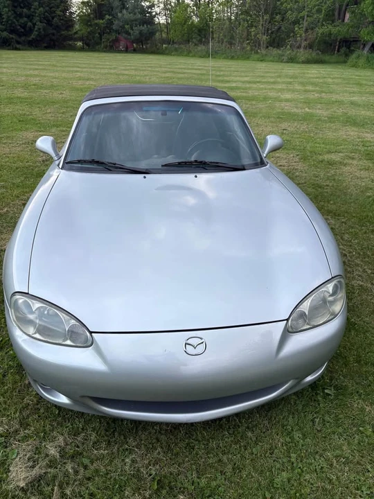 2001 Mazda NB MX-5 Miata - Image 3 of 16