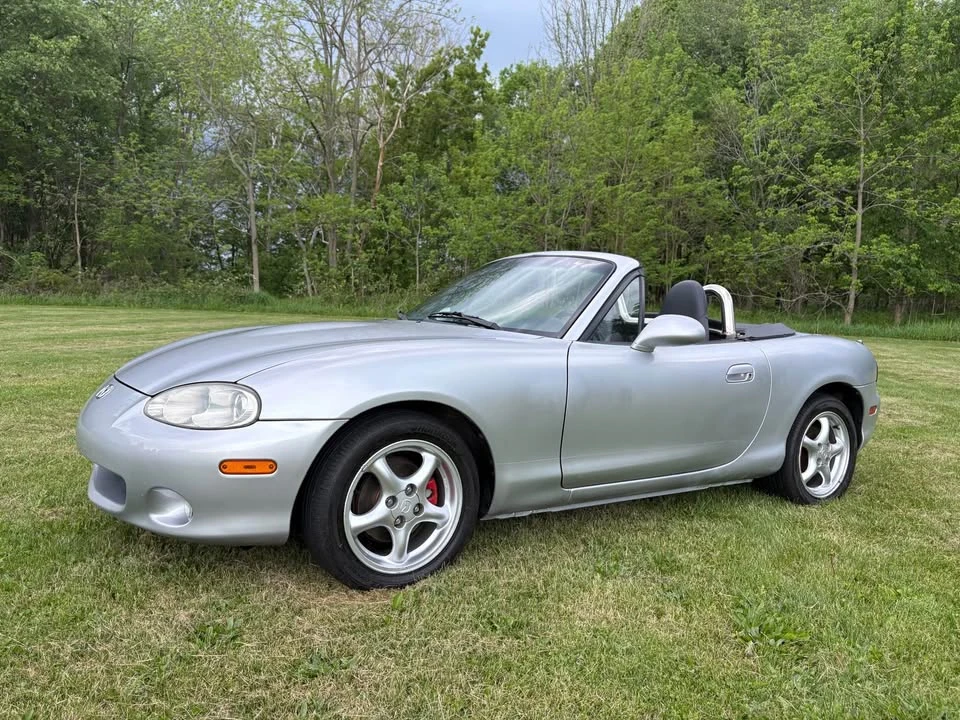2001 Mazda NB MX-5 Miata - Image 10 of 16