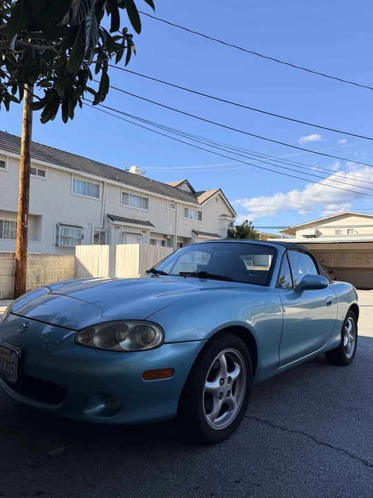 2001 Mazda NB MX-5 Miata - Image 3 of 11