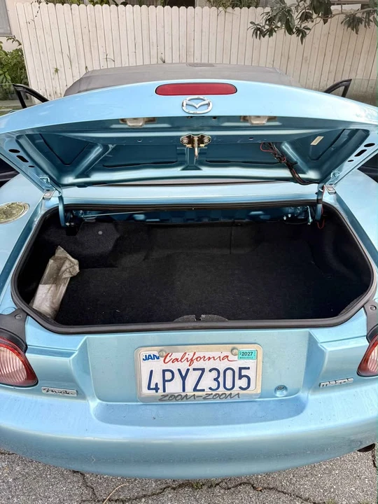 2001 Mazda NB MX-5 Miata - Image 7 of 11