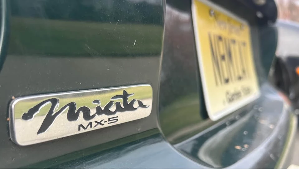 2001 Mazda NB MX-5 Miata - Image 12 of 13