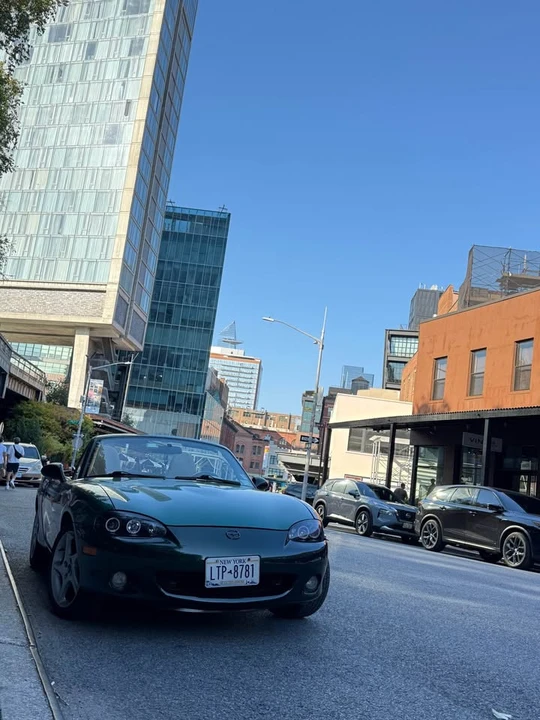 2001 Mazda NB MX-5 Miata - Image 2 of 5