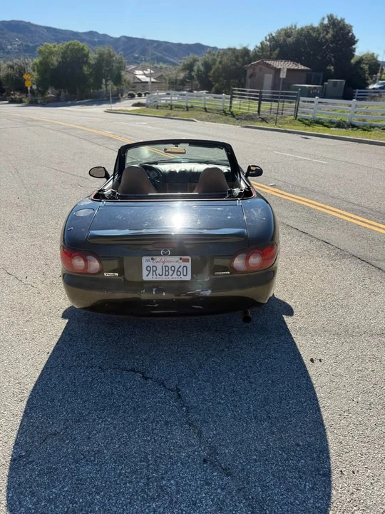 2001 Mazda NB MX-5 Miata - Image 7 of 17