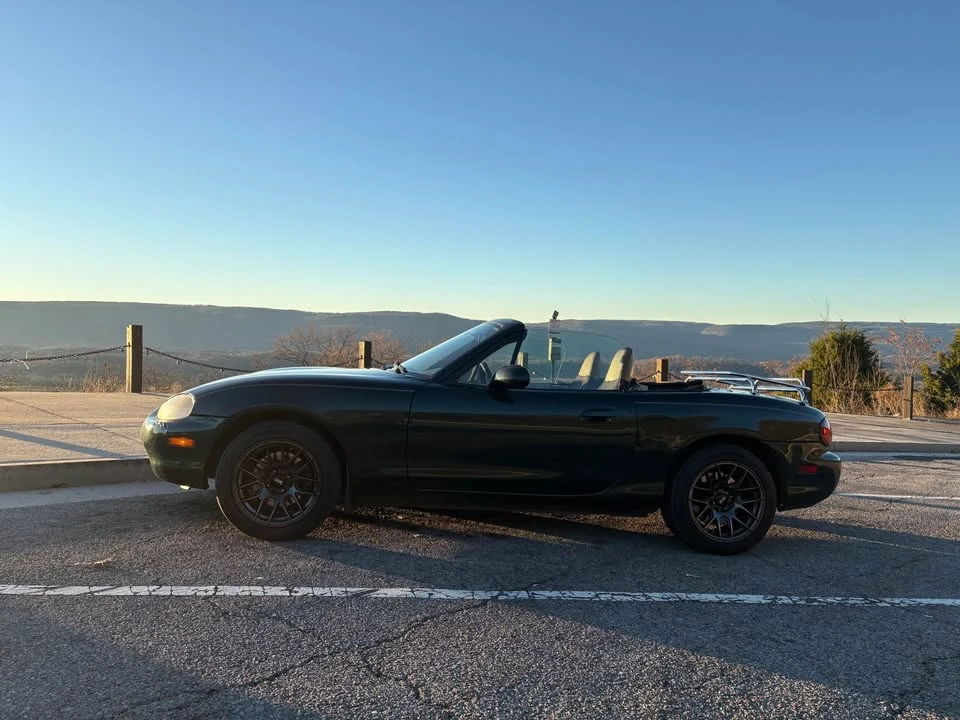 2001 Mazda NB MX-5 Miata - Image 5 of 7