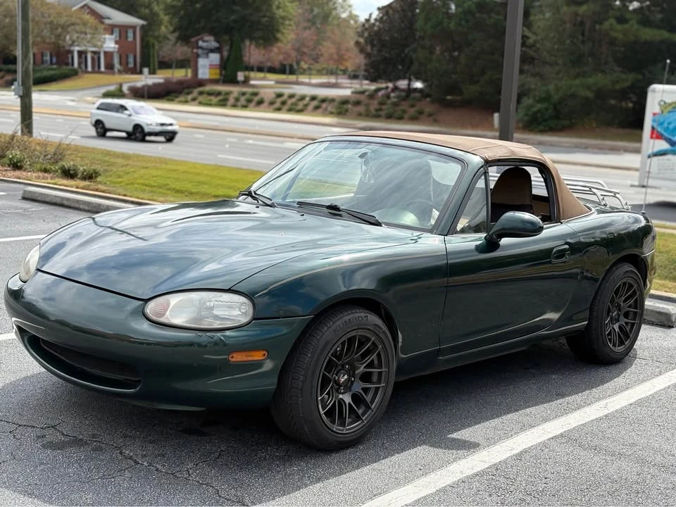 2001 Mazda NB MX-5 Miata - Image 3 of 7