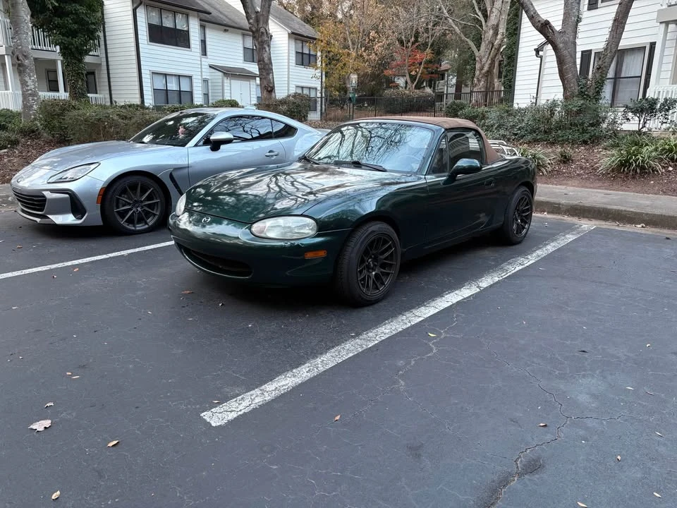 2001 Mazda NB MX-5 Miata - Image 2 of 7