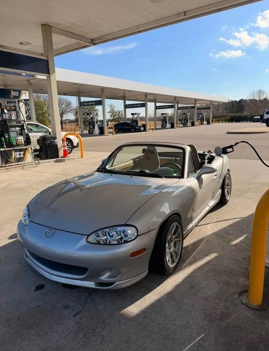 2001 Mazda NB MX-5 Miata - Image 6 of 7