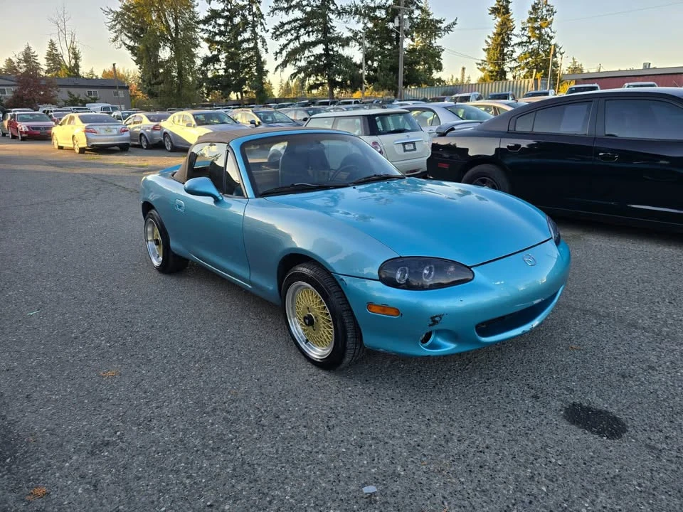 2001 Mazda NB MX-5 Miata - Image 3 of 15