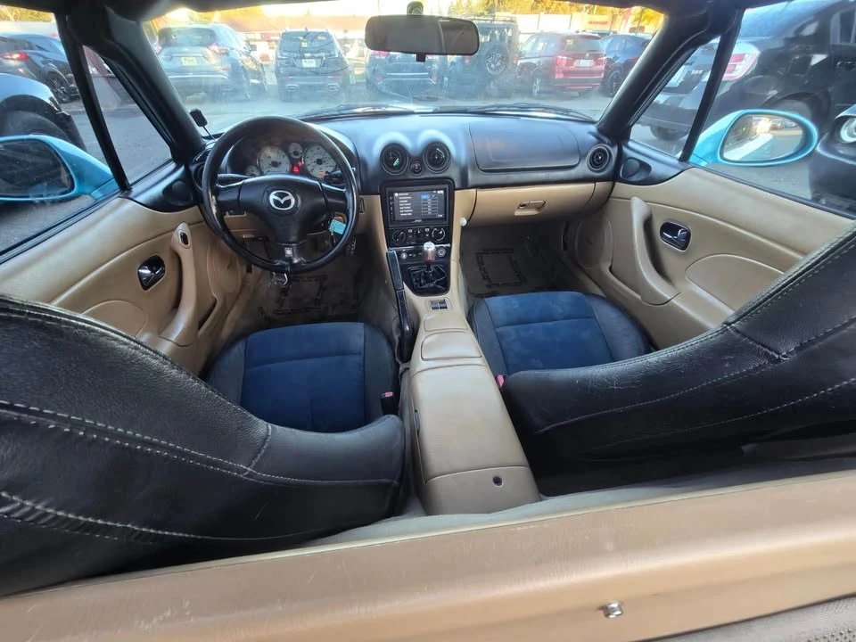 2001 Mazda NB MX-5 Miata - Image 7 of 15