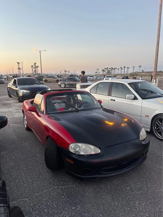 2001 Mazda NB MX-5 Miata - Image 3 of 6
