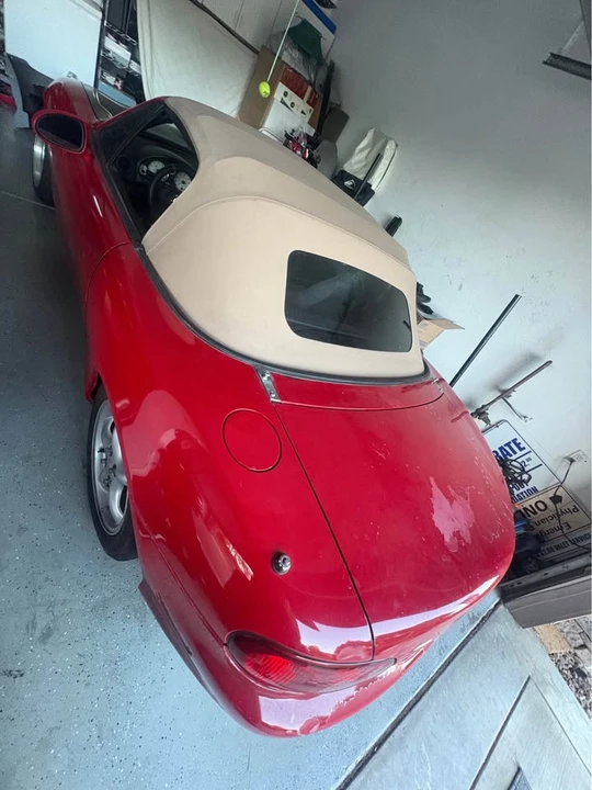 2001 Mazda NB MX-5 Miata - Image 2 of 5