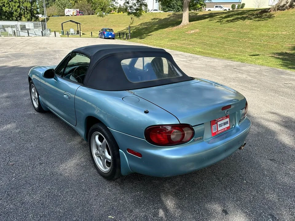 2001 Mazda NB MX-5 Miata - Image 6 of 14