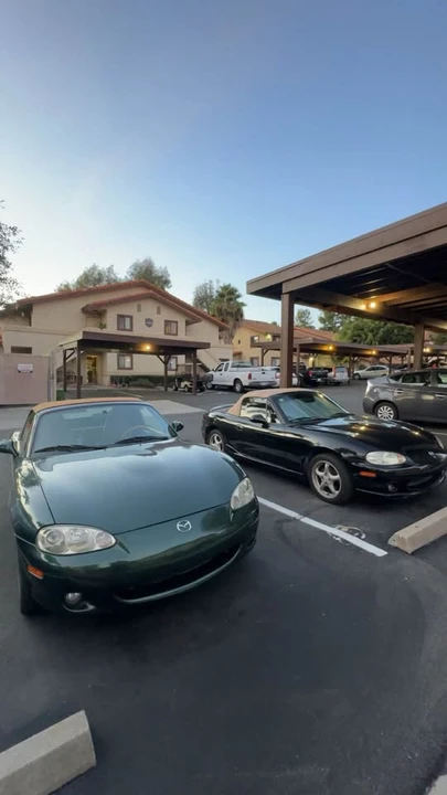 2001 Mazda NB MX-5 Miata - Image 8 of 11