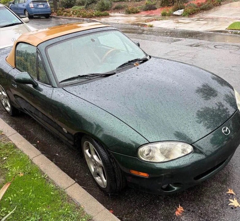 2001 Mazda NB MX-5 Miata - Image 3 of 11