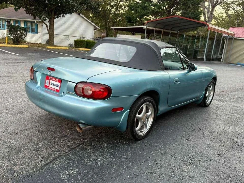 2001 Mazda NB MX-5 Miata - Image 20 of 20