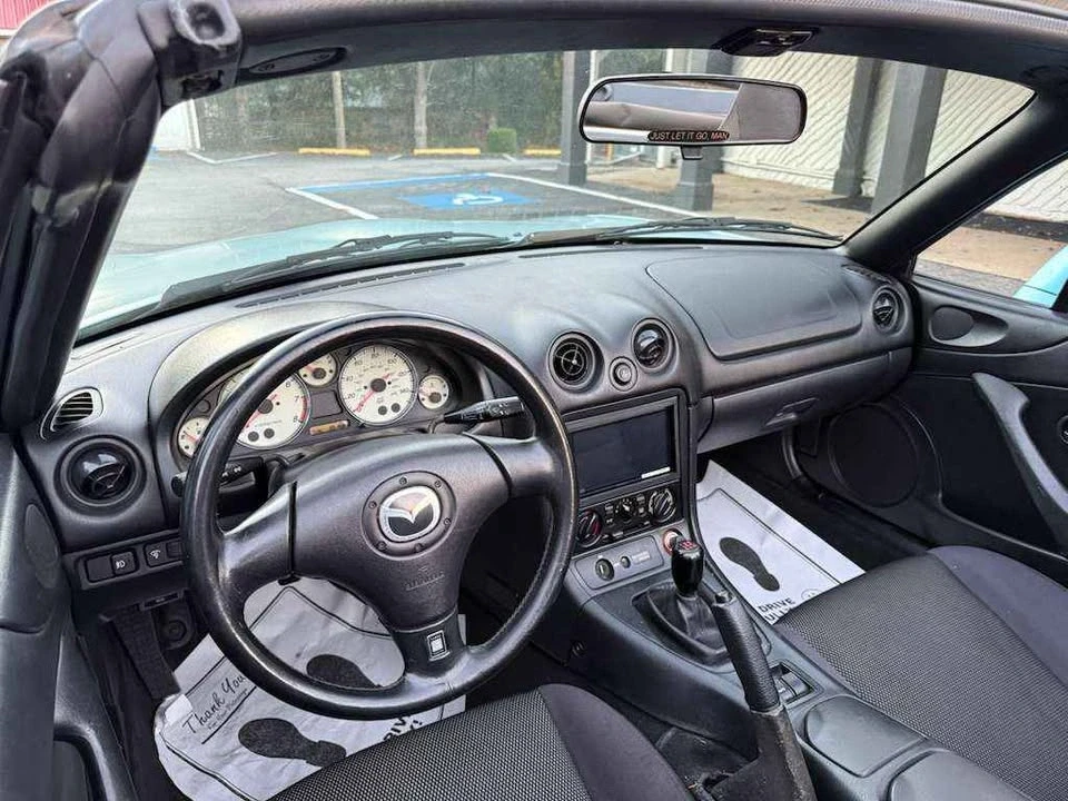 2001 Mazda NB MX-5 Miata - Image 13 of 20