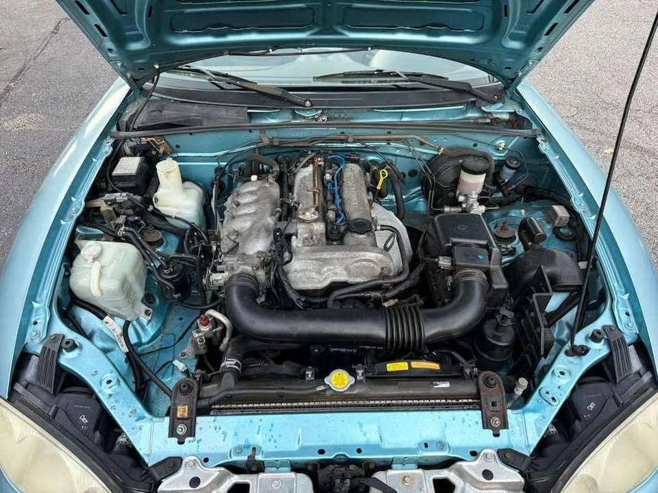 2001 Mazda NB MX-5 Miata - Image 19 of 20