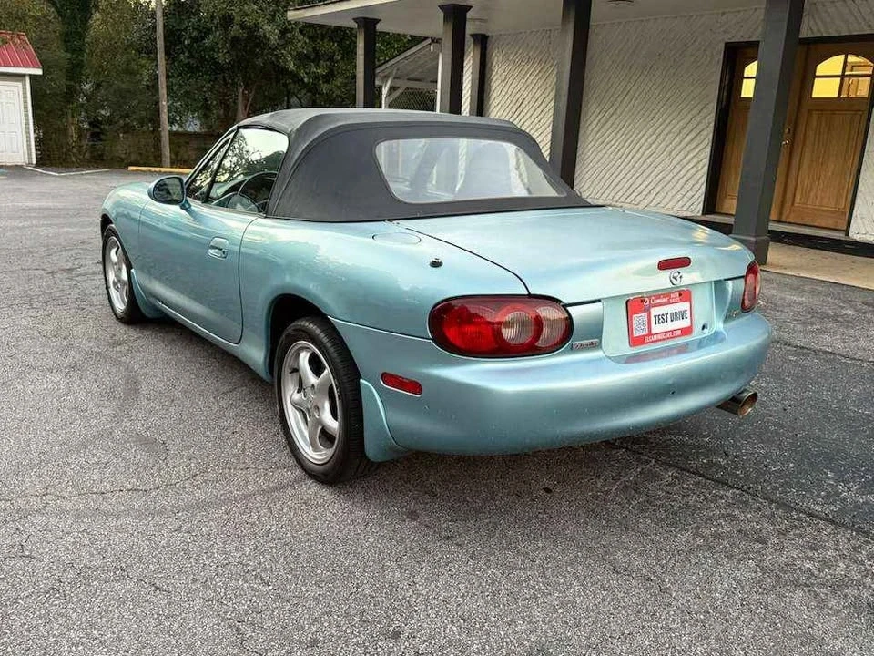 2001 Mazda NB MX-5 Miata - Image 9 of 20