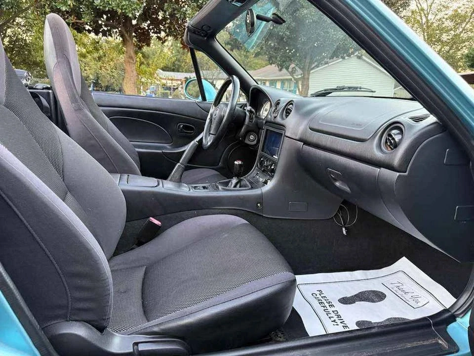 2001 Mazda NB MX-5 Miata - Image 12 of 20