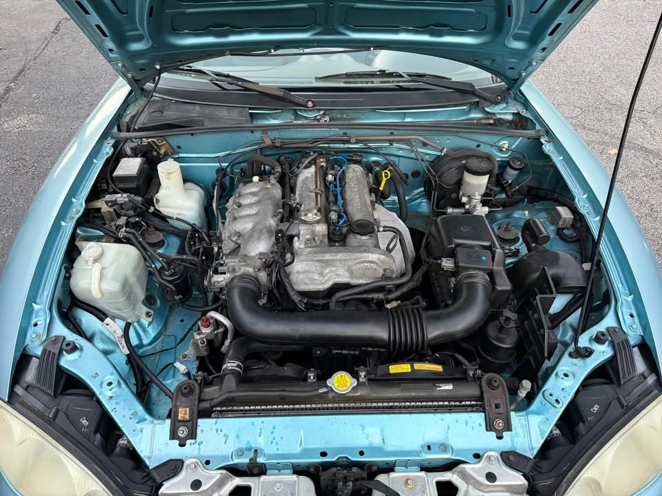 2001 Mazda NB MX-5 Miata - Image 18 of 20