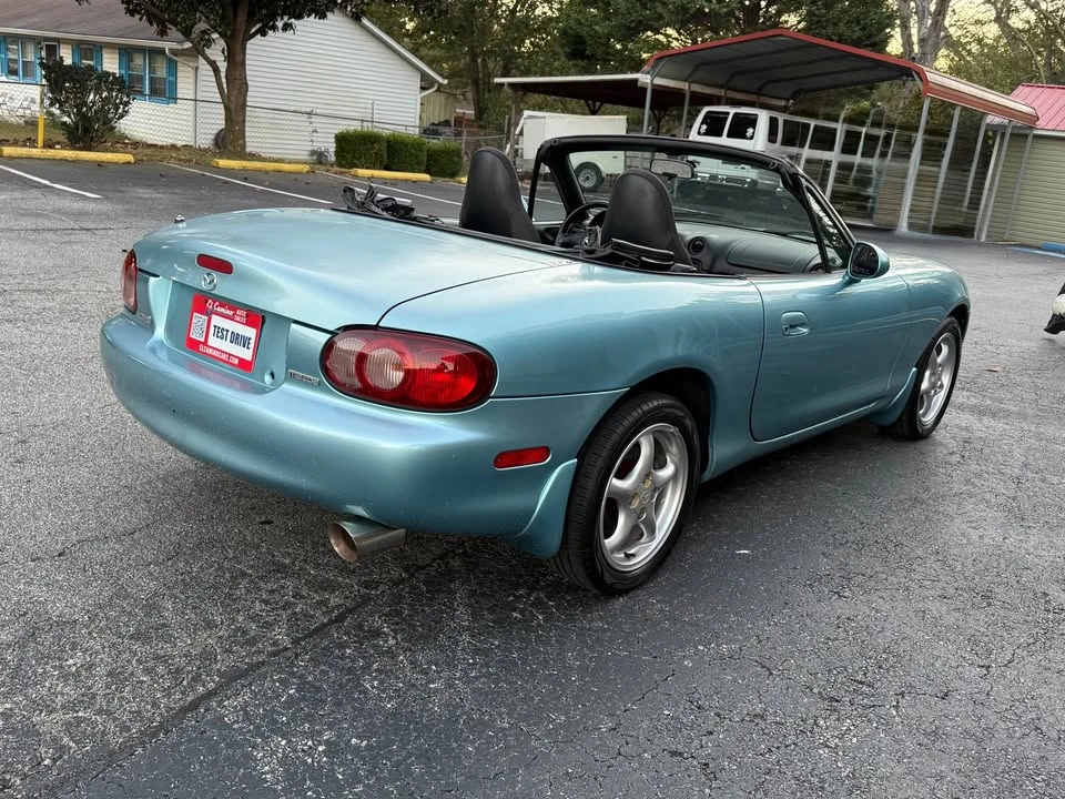 2001 Mazda NB MX-5 Miata - Image 4 of 20