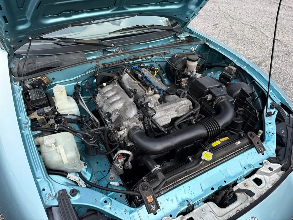2001 Mazda NB MX-5 Miata - Image 13 of 20