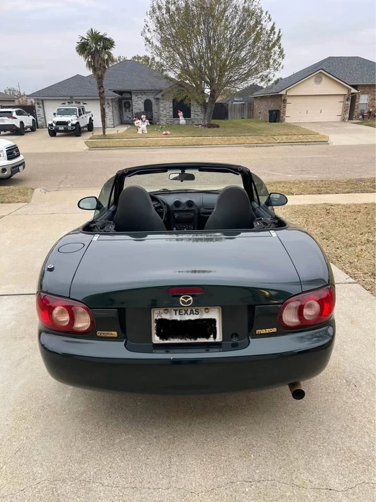 2001 Mazda NB MX-5 Miata - Image 3 of 7