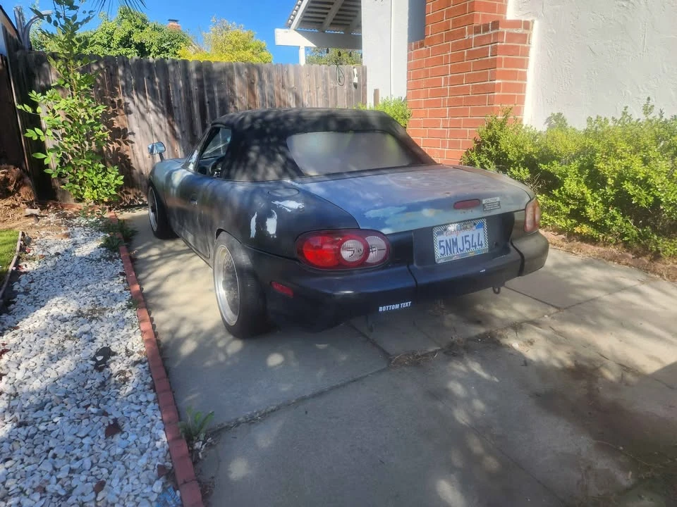 2001 Mazda NB MX-5 Miata - Image 3 of 7