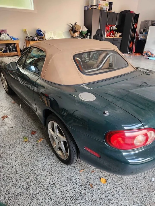 2001 Mazda NB MX-5 Miata - Image 2 of 3