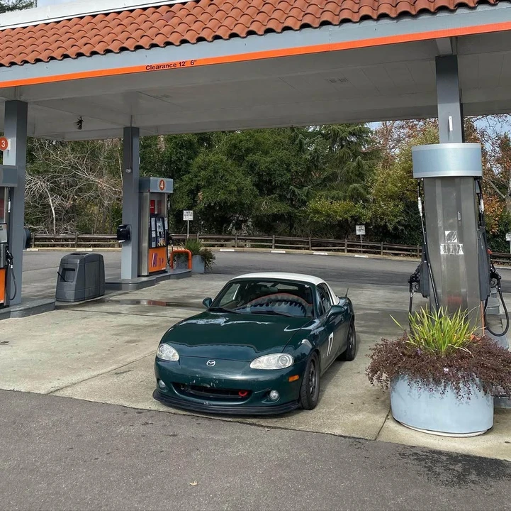 2001 Mazda NB MX-5 Miata - Image 9 of 10
