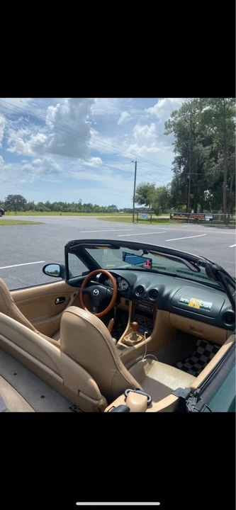 2001 Mazda NB MX-5 Miata - Image 3 of 3
