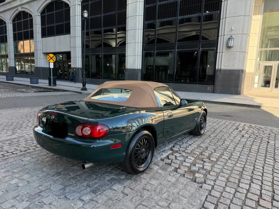 2001 Mazda NB MX-5 Miata - Image 6 of 20
