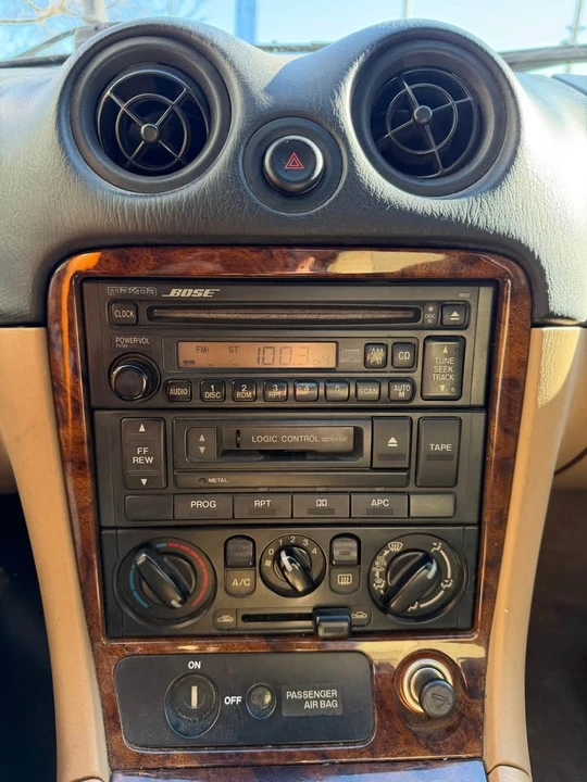 2001 Mazda NB MX-5 Miata - Image 18 of 20