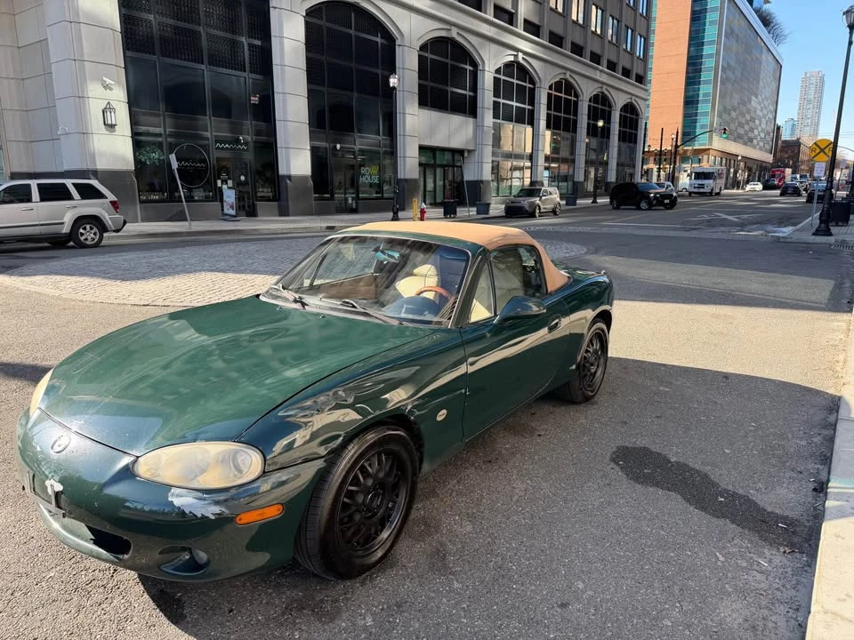 2001 Mazda NB MX-5 Miata - Image 16 of 20